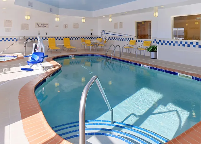 Fairfield & Hotel Bloomington